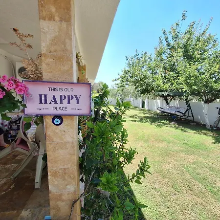 Inci Gasthuis Çeşme
