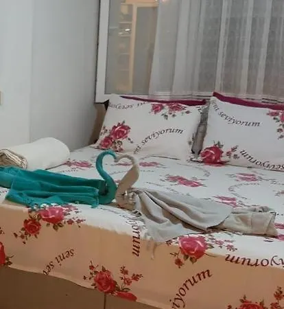 Inci Gasthuis Çeşme