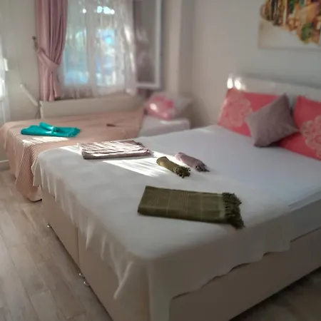 Inci * Çeşme